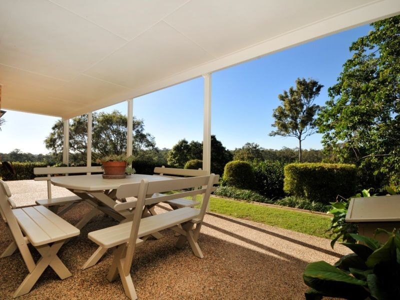 15 Heron Close, Cashmere QLD 4500