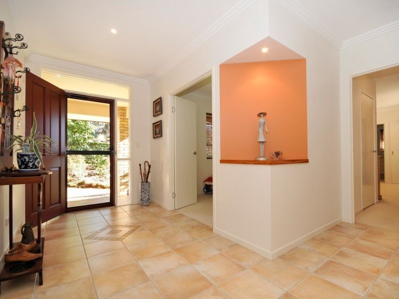 15 Heron Close, Cashmere QLD 4500