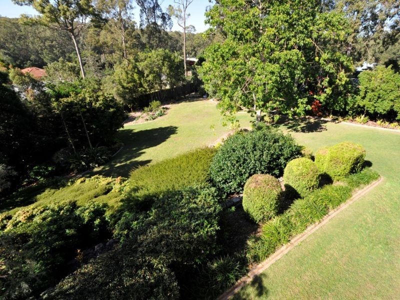 15 Heron Close, Cashmere QLD 4500