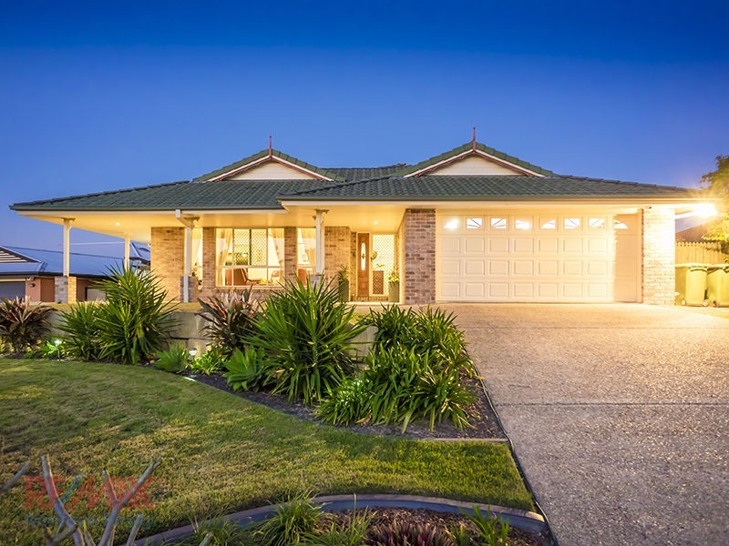 43 Cressbrook Drive, Albany Creek QLD 4035