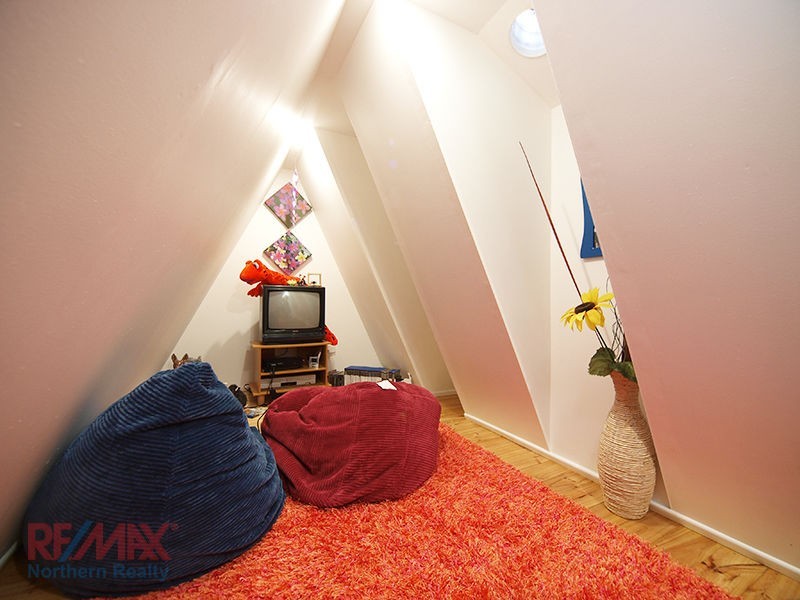 43 Cressbrook Drive, Albany Creek QLD 4035