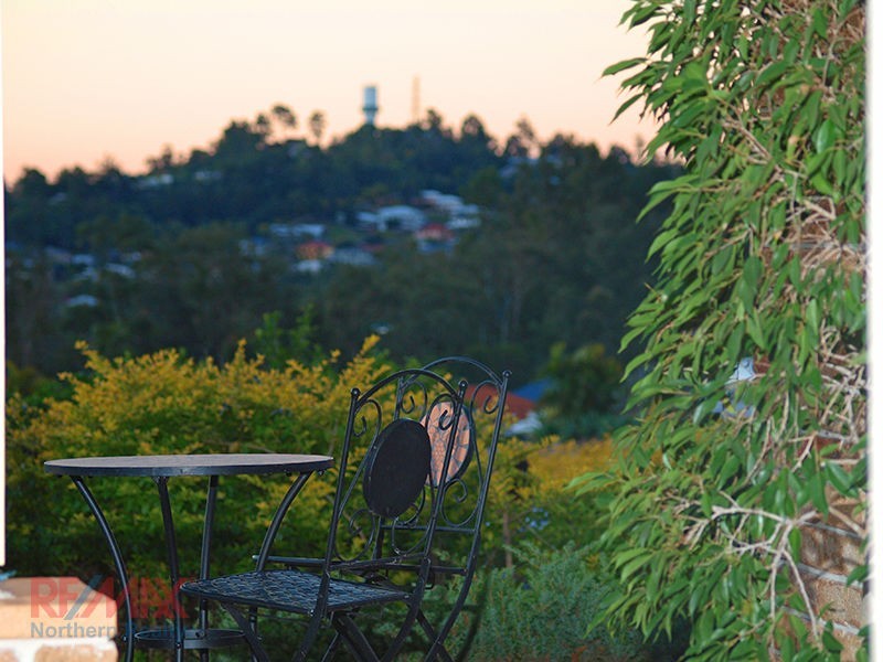 43 Cressbrook Drive, Albany Creek QLD 4035