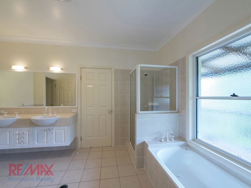 14 Bunya Lake Court, Bunya QLD 4055