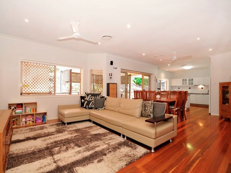 46 Snow Wood Drive, Eatons Hill QLD 4037