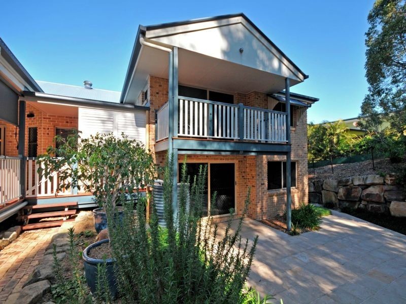 46 Snow Wood Drive, Eatons Hill QLD 4037