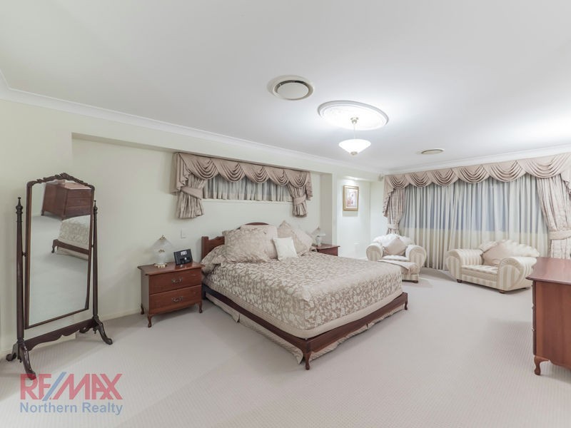 4 Havenwood Court, Albany Creek QLD 4035