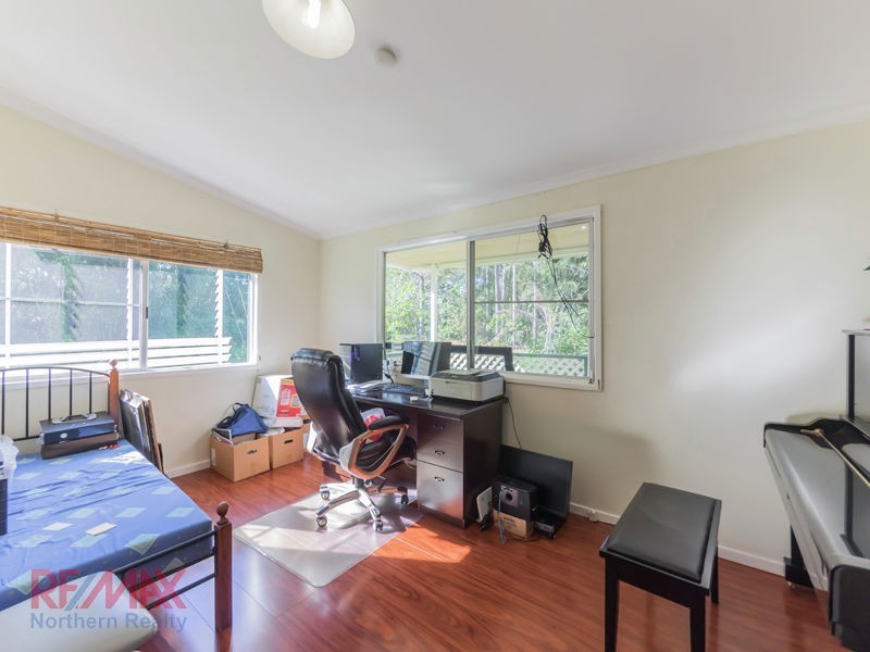 27 Youngs Crossing Road, Joyner QLD 4500