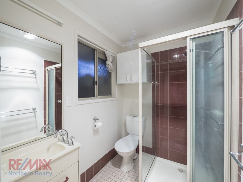 50 Eucumbene Dve, Petrie QLD 4502