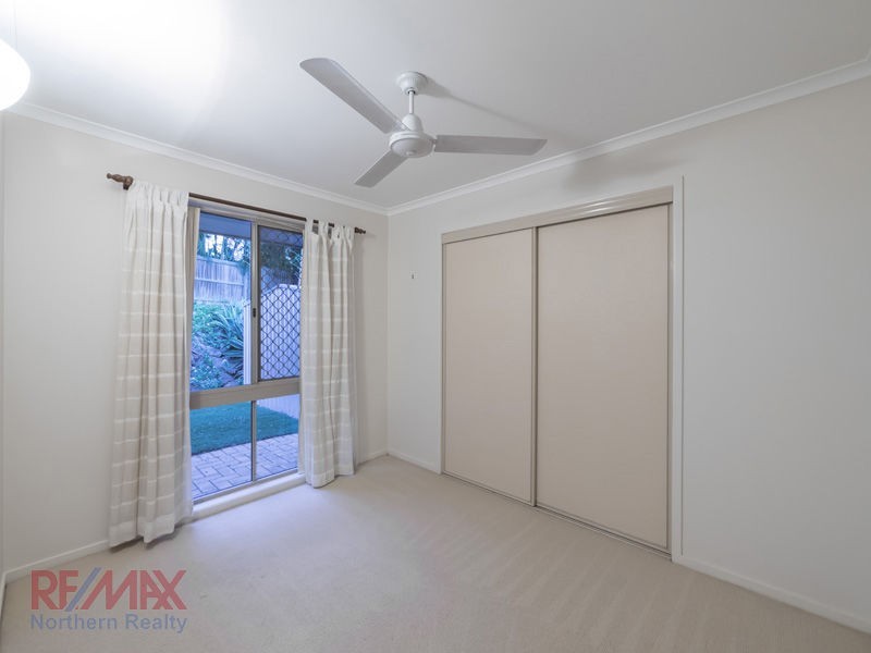 50 Eucumbene Dve, Petrie QLD 4502