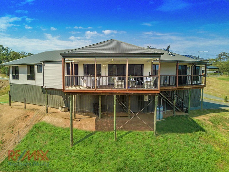 18 Hacker Road, Cashmere QLD 4500