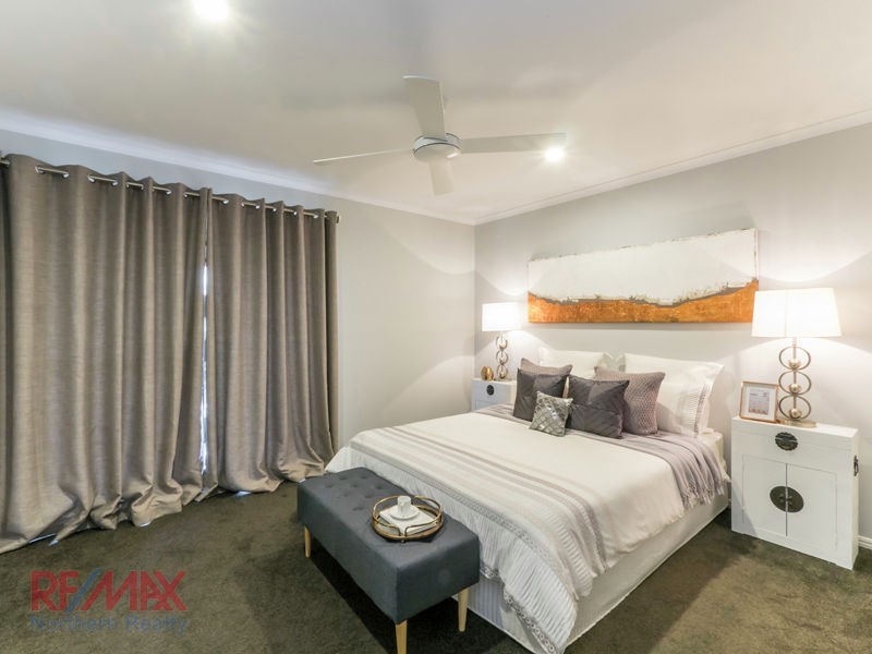 18 Hacker Road, Cashmere QLD 4500