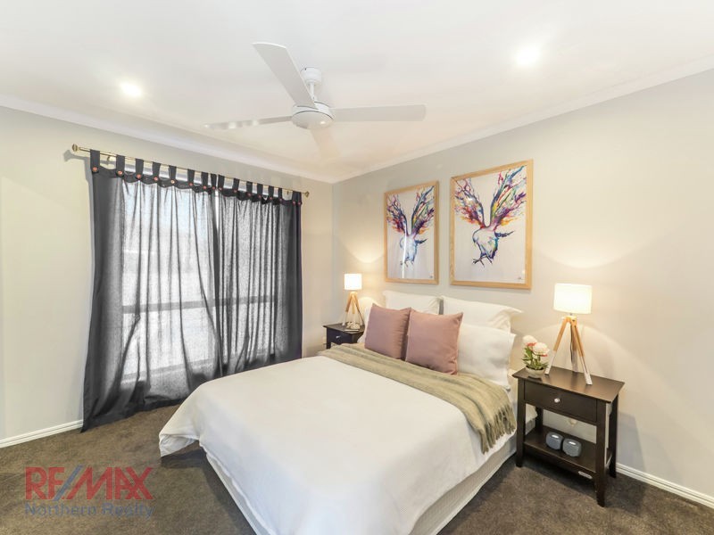 18 Hacker Road, Cashmere QLD 4500