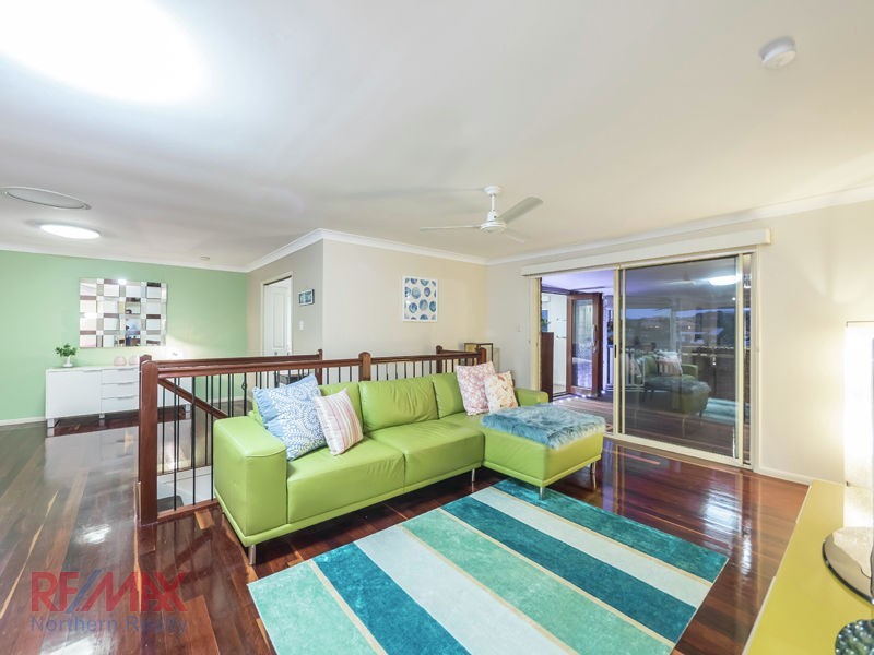 19 Boondooma Circuit, Albany Creek QLD 4035