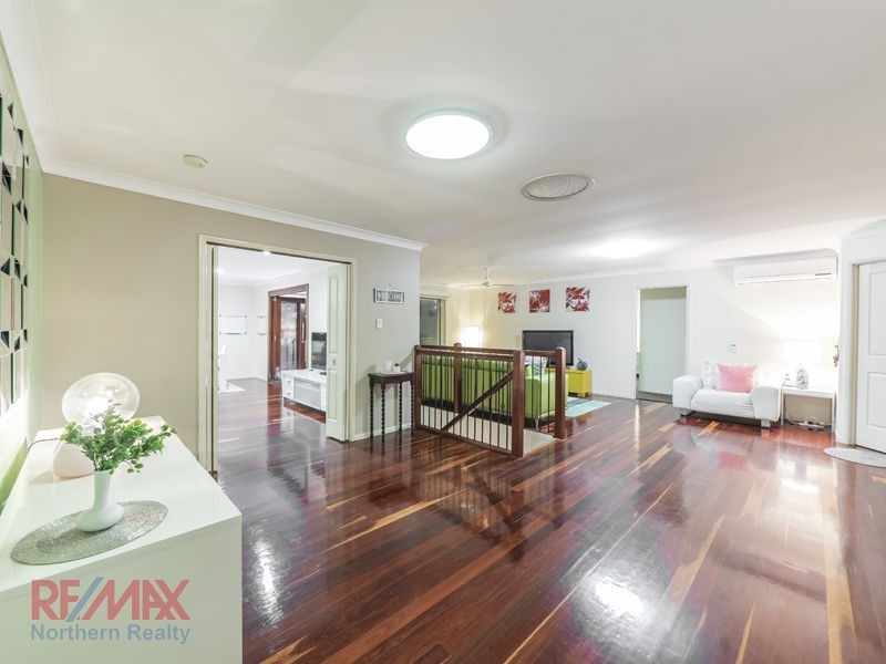 19 Boondooma Circuit, Albany Creek QLD 4035