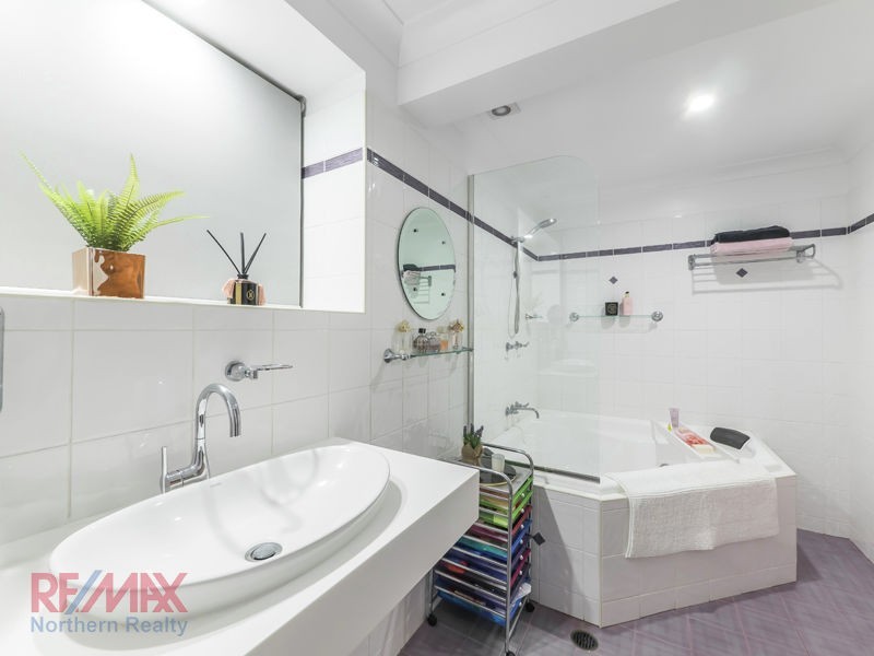 19 Boondooma Circuit, Albany Creek QLD 4035
