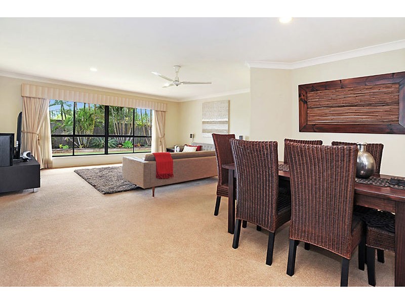 10 Octantis Court, Bridgeman Downs QLD 4035