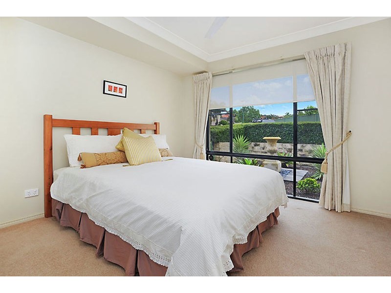 10 Octantis Court, Bridgeman Downs QLD 4035