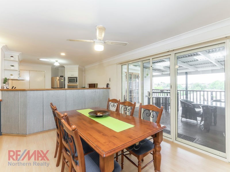 19 Sunblest Ct, Eatons Hill QLD 4037