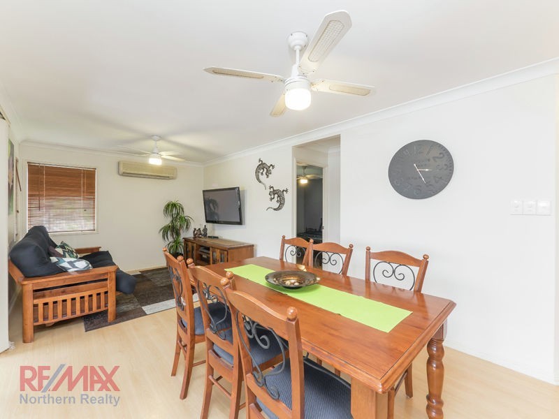 19 Sunblest Ct, Eatons Hill QLD 4037