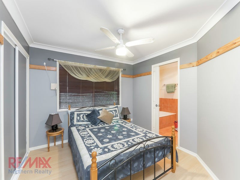 19 Sunblest Ct, Eatons Hill QLD 4037