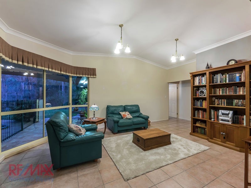 33 Wagtail Place, Warner QLD 4500