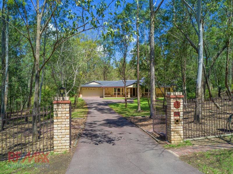 33 Wagtail Place, Warner QLD 4500