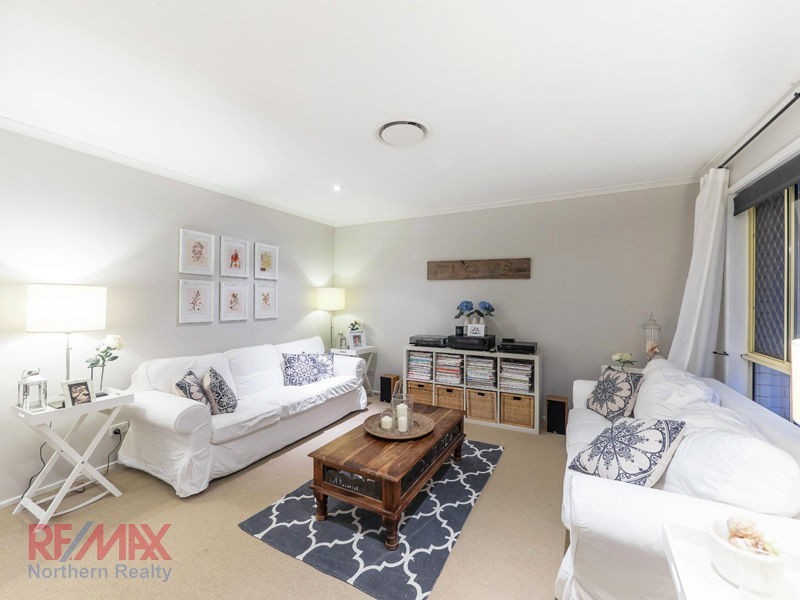 24 Clarendon St, Strathpine QLD 4500