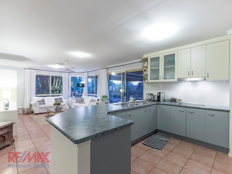 24 Clarendon St, Strathpine QLD 4500