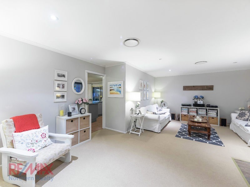 24 Clarendon St, Strathpine QLD 4500