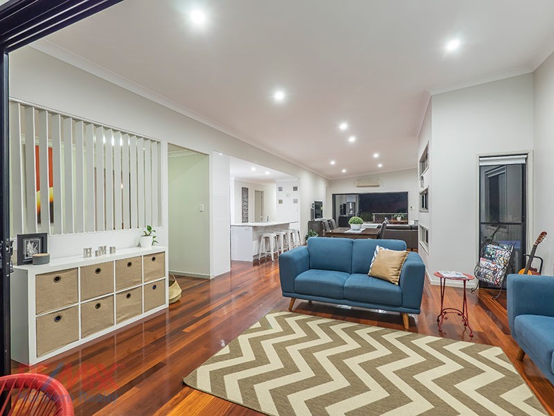 66 Corvus Drive, Cashmere QLD 4500