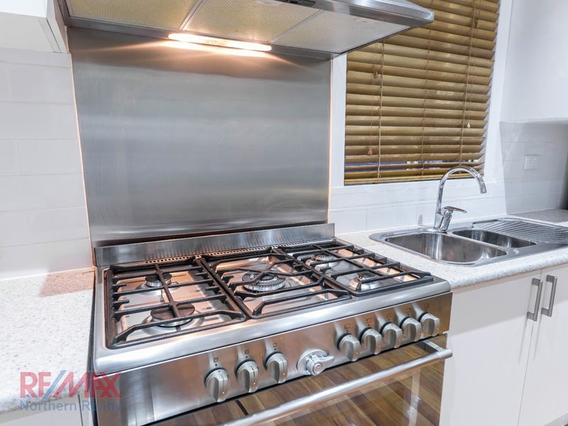 99 Queens Parade, Brighton QLD 4017