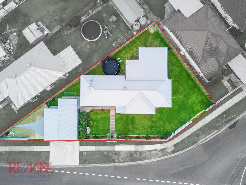 99 Queens Parade, Brighton QLD 4017