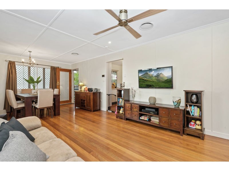 25 Gareth Street, Bracken Ridge QLD 4017