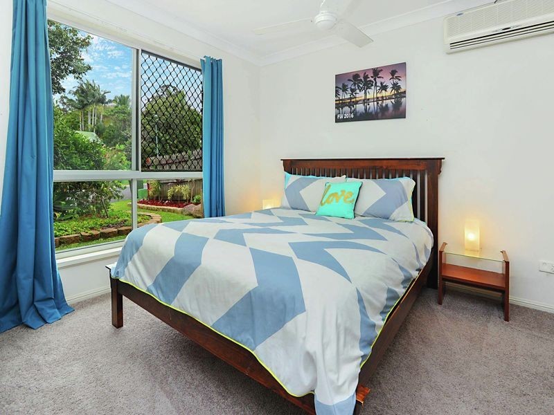 16 Donnelly Drive, Kallangur QLD 4503