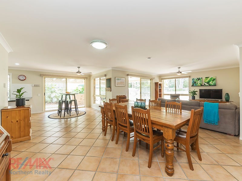 4 Dove Court, Albany Creek QLD 4035