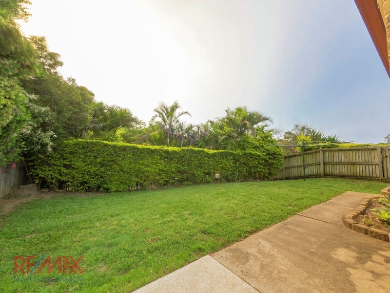 33 Pascali Cr, Eatons Hill QLD 4037