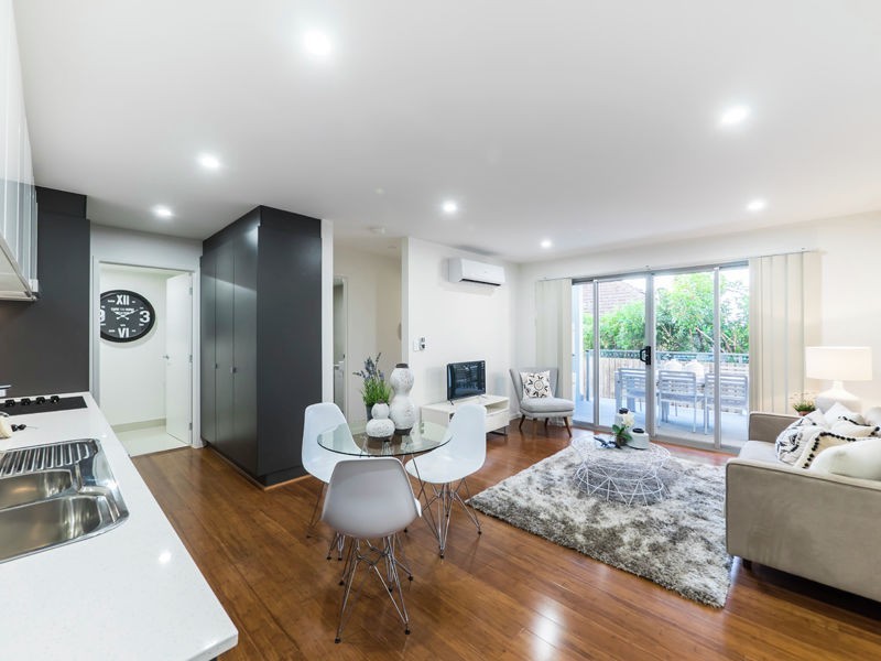 3/10 Troubridge St, Mount Gravatt East QLD 4122