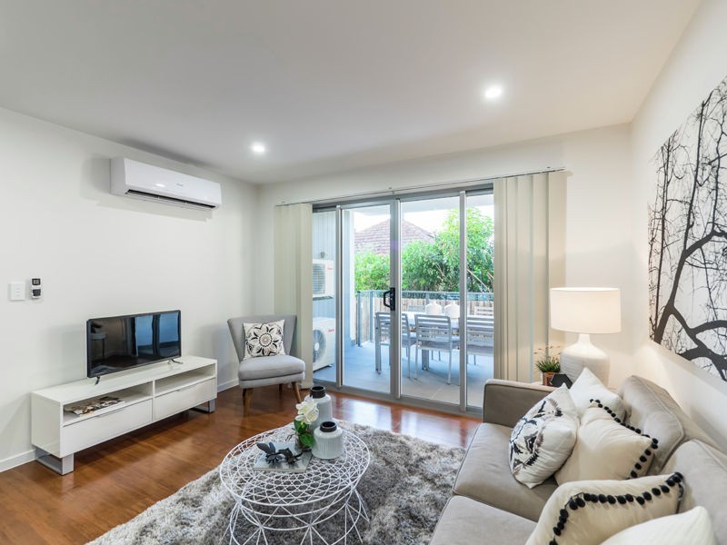 3/10 Troubridge St, Mount Gravatt East QLD 4122