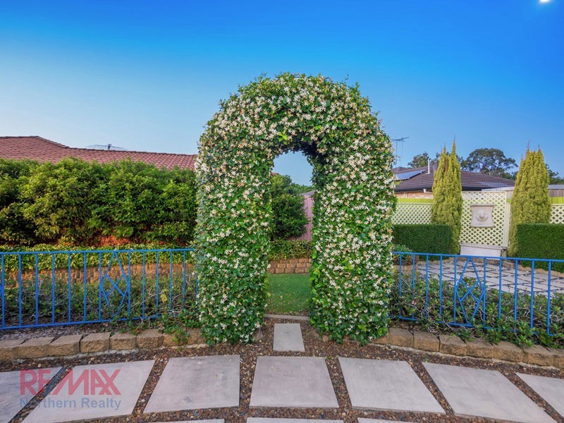 85 Hayward Ave, Cashmere QLD 4500