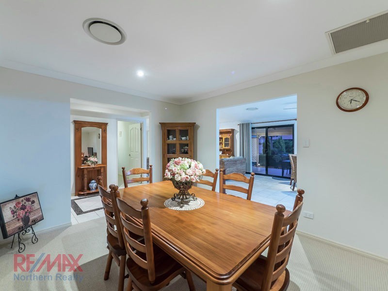 85 Hayward Ave, Cashmere QLD 4500