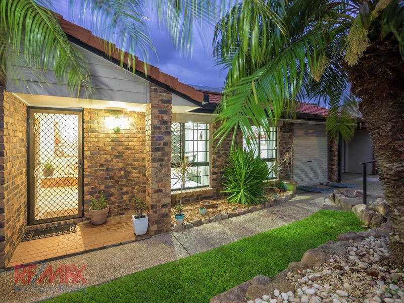 13 Garganey St, Albany Creek QLD 4035