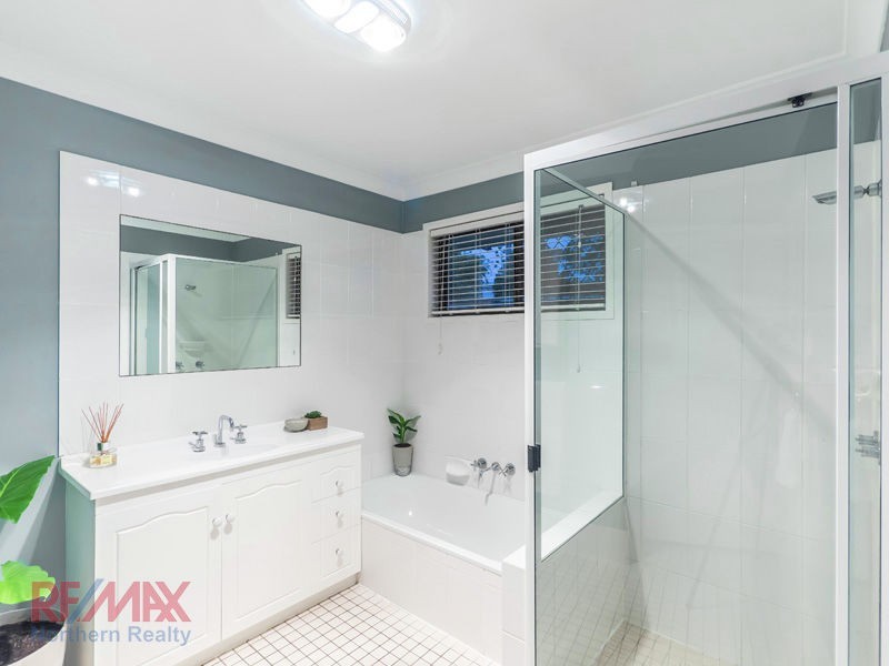 13 Garganey St, Albany Creek QLD 4035