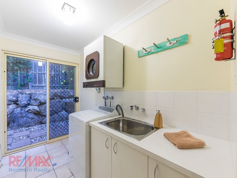 8 Boree Court, Albany Creek QLD 4035