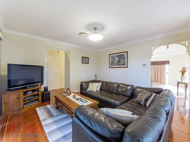 5 Lambertia Court, Albany Creek QLD 4035