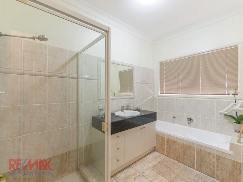5 Lambertia Court, Albany Creek QLD 4035