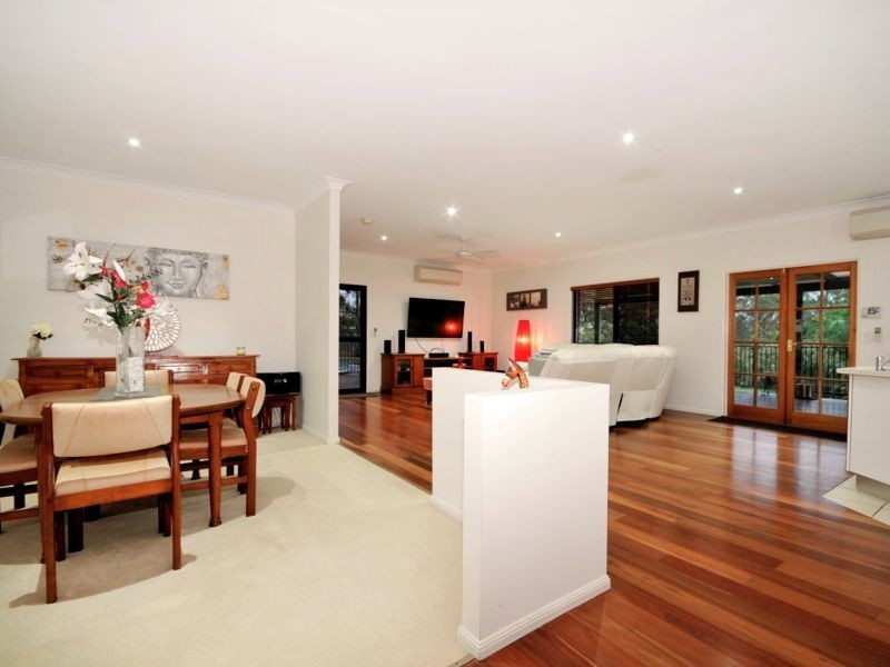 58 Snow Wood Drive, Eatons Hill QLD 4037