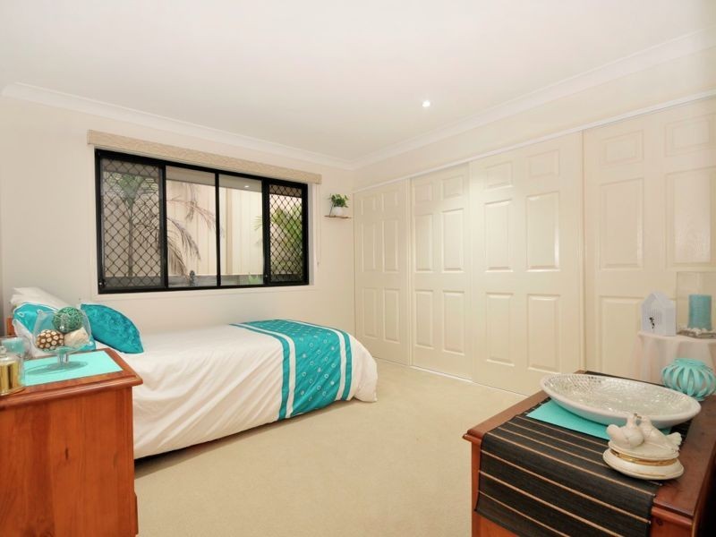 58 Snow Wood Drive, Eatons Hill QLD 4037