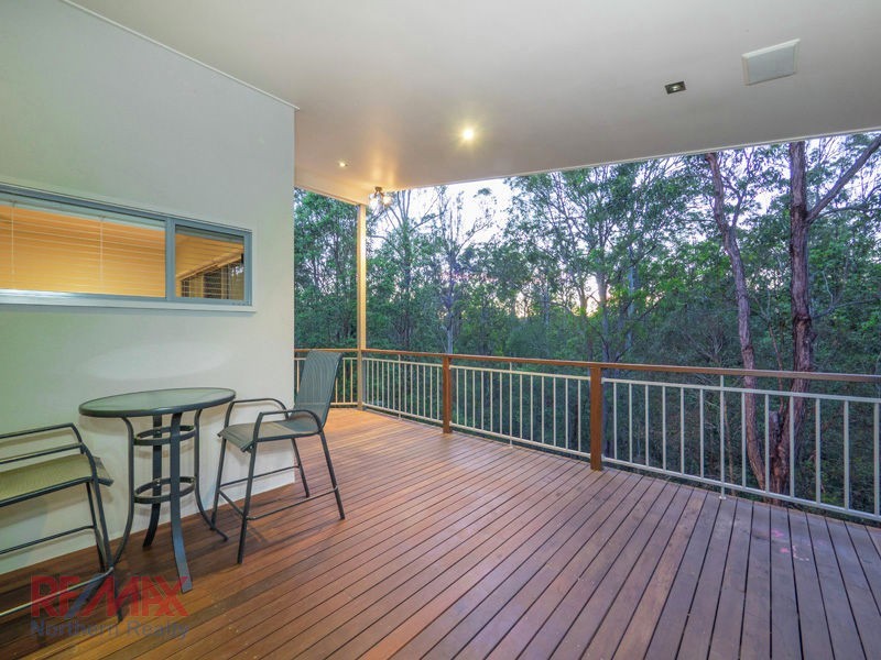 17 Talisman Court, Eatons Hill QLD 4037