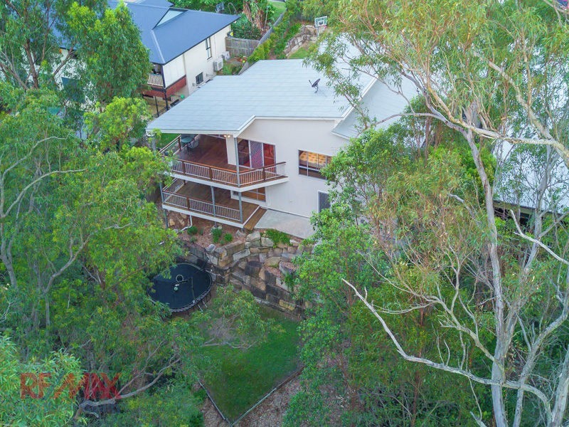 17 Talisman Court, Eatons Hill QLD 4037