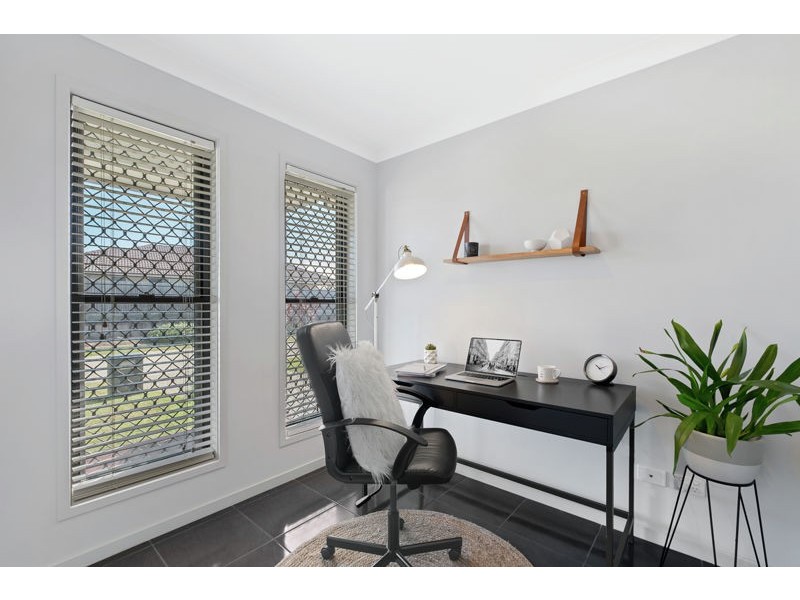 21 Aniseed Crescent, Griffin QLD 4503